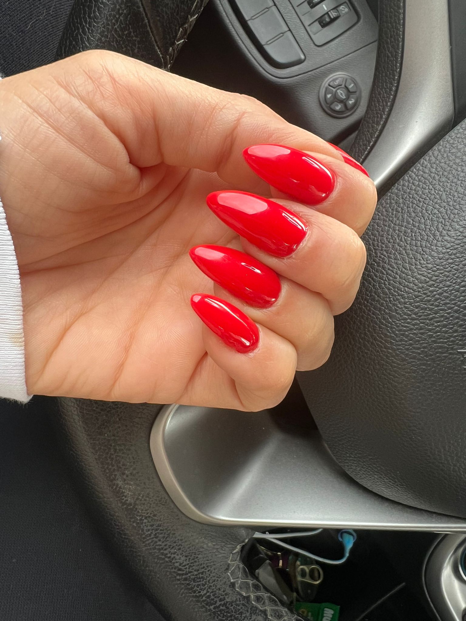 מבנה אנטומי והשלמות עדי בניית ציפורניים בית שמש